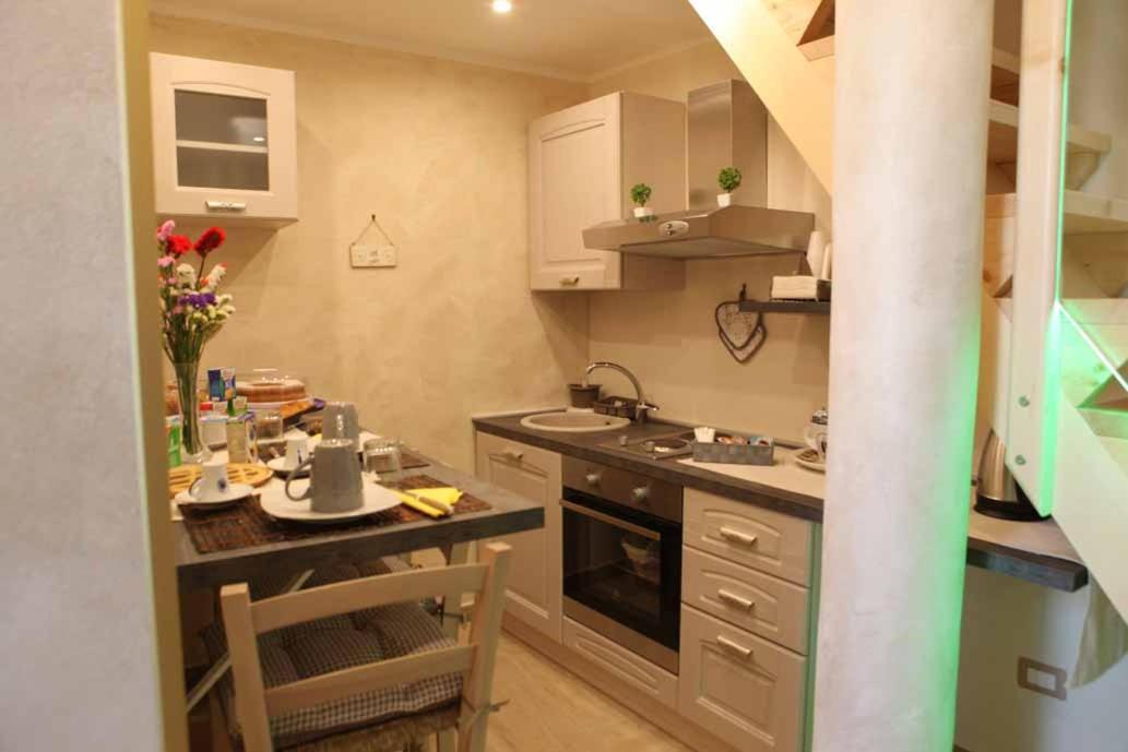 Afrodite Luxury Suite Veglie Exterior photo
