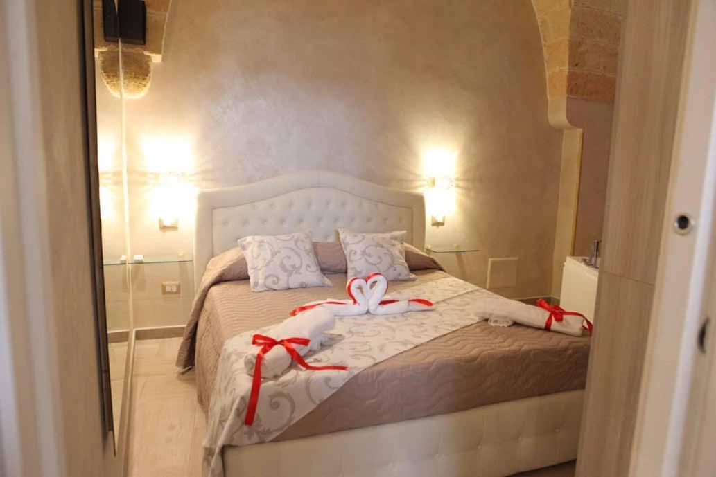 Afrodite Luxury Suite Veglie Exterior photo